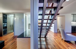Upscale Living, Redesigning Manhattan, Lilian H Weinreich; New York&rsquo;s &lsquo;go to&rsquo; residential architect